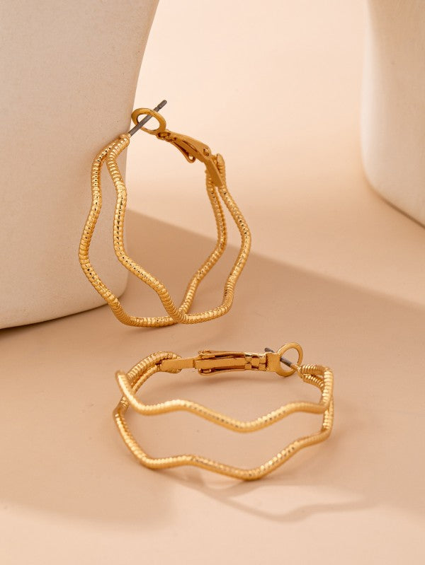 Textured Wavy Hoop Earrings
