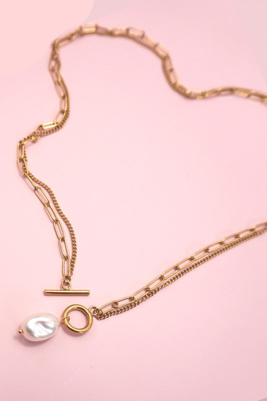 Front Hook Pearl Necklace