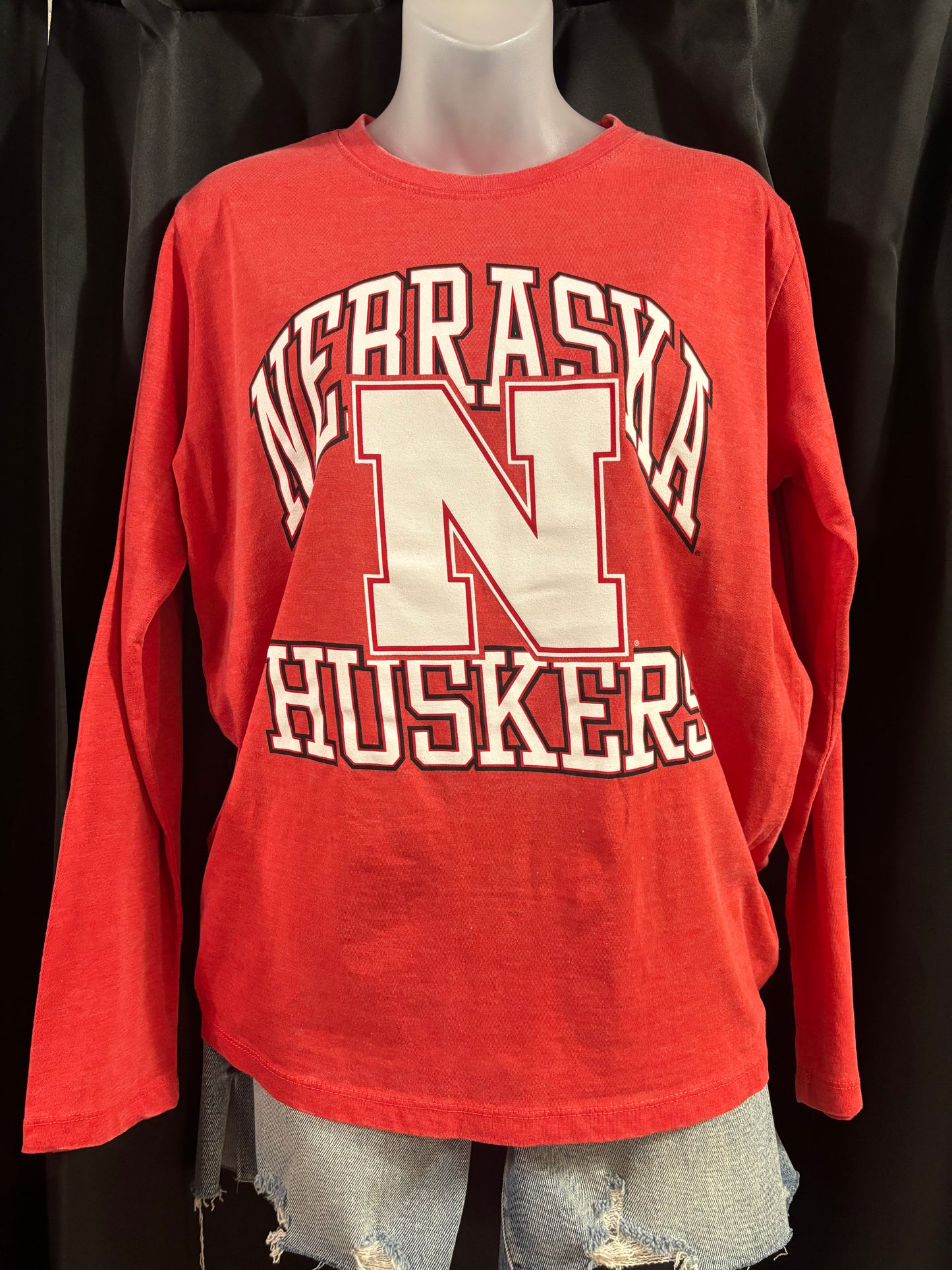 Nebraska Wayne Long Sleeve Loose Fit Vintage Tee